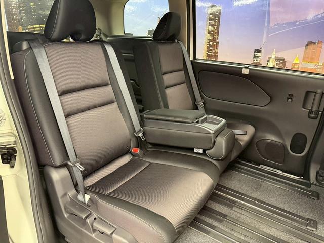 セレナ ハイウェイスター エマージェンシーブレーキ(禁煙車)(両側パワスラ)(アルパインフリップダウン)(アルパインSDナビ)(バックカメラ)(クルーズコントロール)(ビルトインETC)(LEDヘッド)(純正16インチAW)(20枚目)