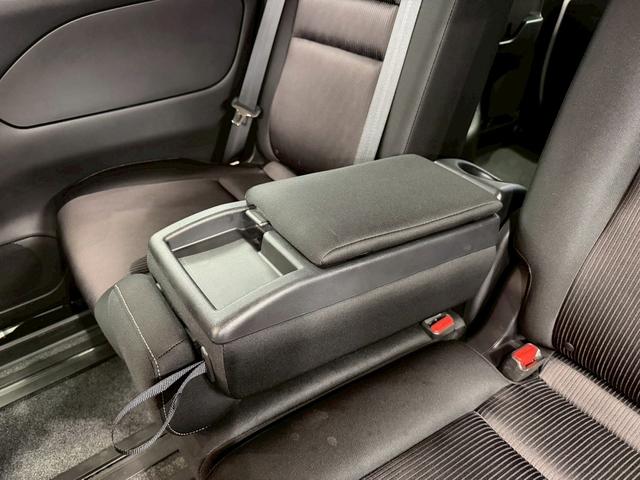 セレナ ハイウェイスター エマージェンシーブレーキ(禁煙車)(両側パワスラ)(アルパインフリップダウン)(アルパインSDナビ)(バックカメラ)(クルーズコントロール)(ビルトインETC)(LEDヘッド)(純正16インチAW)(30枚目)