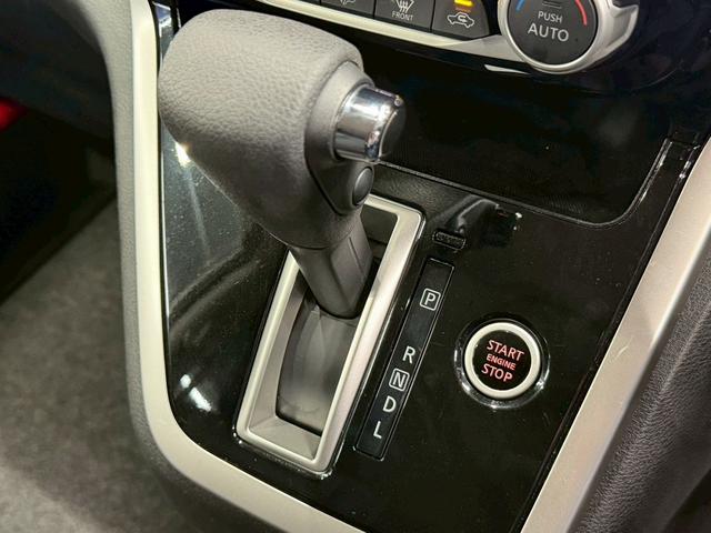 セレナ ハイウェイスター エマージェンシーブレーキ(禁煙車)(両側パワスラ)(アルパインフリップダウン)(アルパインSDナビ)(バックカメラ)(クルーズコントロール)(ビルトインETC)(LEDヘッド)(純正16インチAW)(40枚目)