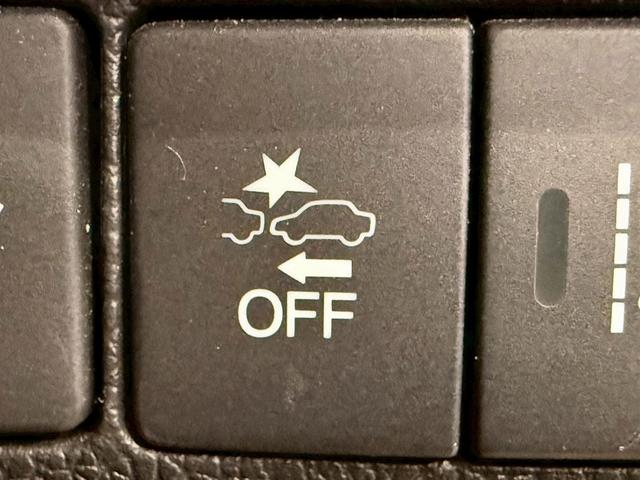 フリードハイブリッド ハイブリッド・Gホンダセンシング ホンダセンシング(禁煙車)(後期型)(黒半革)(6人乗り)(両側パワースライド)(純正ナビ)(レーダークルーズコントロール)(バックカメラ)(LEDヘッド)(ビルトインETC)(純正15インチAW)(10枚目)