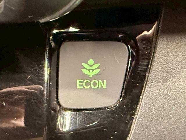 フリードハイブリッド ハイブリッド・Gホンダセンシング ホンダセンシング(禁煙車)(後期型)(黒半革)(6人乗り)(両側パワースライド)(純正ナビ)(レーダークルーズコントロール)(バックカメラ)(LEDヘッド)(ビルトインETC)(純正15インチAW)(38枚目)