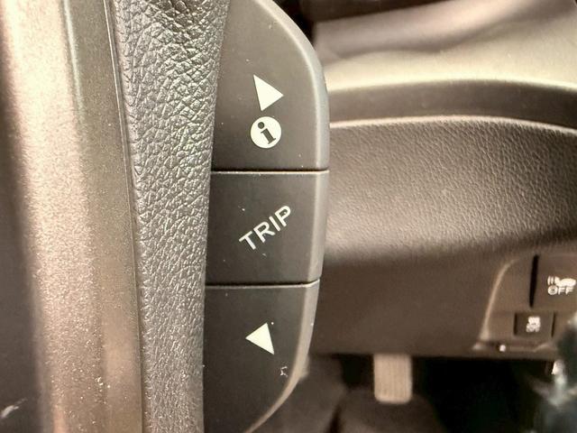 フリードハイブリッド ハイブリッド・Gホンダセンシング ホンダセンシング(禁煙車)(後期型)(黒半革)(6人乗り)(両側パワースライド)(純正ナビ)(レーダークルーズコントロール)(バックカメラ)(LEDヘッド)(ビルトインETC)(純正15インチAW)(39枚目)