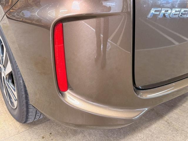 フリードハイブリッド ハイブリッド・Gホンダセンシング ホンダセンシング(禁煙車)(後期型)(黒半革)(6人乗り)(両側パワースライド)(純正ナビ)(レーダークルーズコントロール)(バックカメラ)(LEDヘッド)(ビルトインETC)(純正15インチAW)(54枚目)