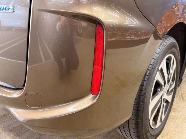 フリードハイブリッド ハイブリッド・Gホンダセンシング ホンダセンシング(禁煙車)(後期型)(黒半革)(6人乗り)(両側パワースライド)(純正ナビ)(レーダークルーズコントロール)(バックカメラ)(LEDヘッド)(ビルトインETC)(純正15インチAW)(60枚目)