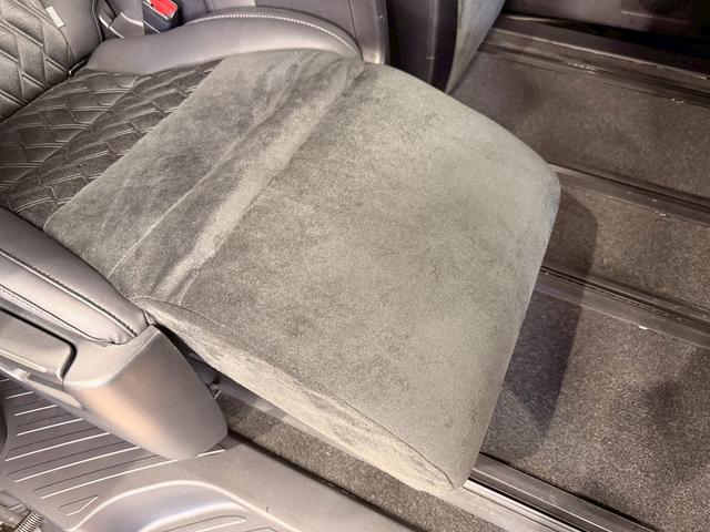 ヴェルファイア ２．５Ｚ　Ｇエディション　（禁煙車）（黒半革シート）（両側パワスラ）（アルパインフリップダウン）（アルパインＳＤナビ）（バックカメラ）（クルコン）（パワーシート）（電動リアゲート）（ビルトインＥＴＣ）（純正１８インチＡＷ）（14枚目）