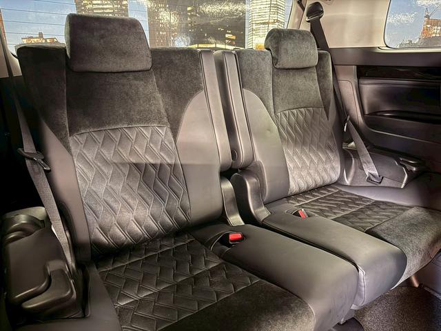 ヴェルファイア ２．５Ｚ　Ｇエディション　（禁煙車）（黒半革シート）（両側パワスラ）（アルパインフリップダウン）（アルパインＳＤナビ）（バックカメラ）（クルコン）（パワーシート）（電動リアゲート）（ビルトインＥＴＣ）（純正１８インチＡＷ）（22枚目）