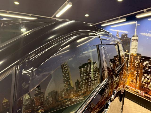 ヴェルファイア ２．５Ｚ　Ｇエディション　（禁煙車）（黒半革シート）（両側パワスラ）（アルパインフリップダウン）（アルパインＳＤナビ）（バックカメラ）（クルコン）（パワーシート）（電動リアゲート）（ビルトインＥＴＣ）（純正１８インチＡＷ）（31枚目）