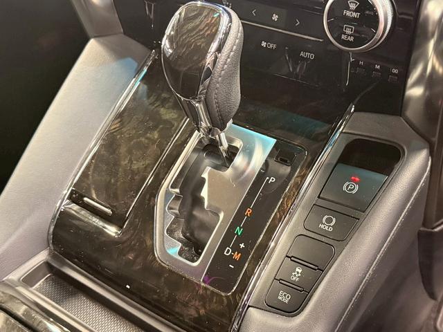 ヴェルファイア ２．５Ｚ　Ｇエディション　（禁煙車）（黒半革シート）（両側パワスラ）（アルパインフリップダウン）（アルパインＳＤナビ）（バックカメラ）（クルコン）（パワーシート）（電動リアゲート）（ビルトインＥＴＣ）（純正１８インチＡＷ）（40枚目）