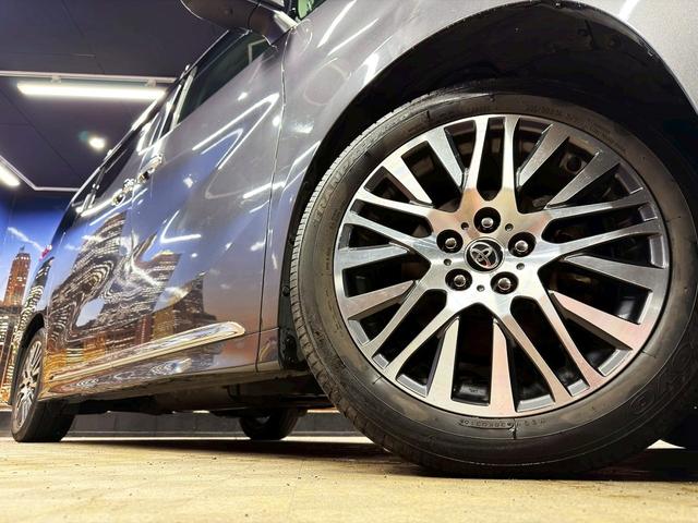 アルファード 2.5S Cパッケージ (禁煙車)(サンルーフ)(黒半革シート)(JBLサウンド)(両側パワスラ)(フリップダウンモニター)(純正SDナビ)(全周囲カメラ)(レーダークルーズ)(パワーシート)(ETC)(純正18インチAW)(22枚目)