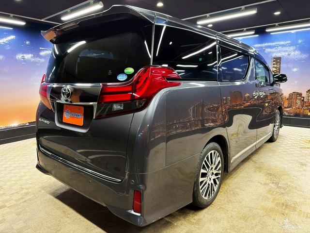 アルファード 2.5S Cパッケージ (禁煙車)(サンルーフ)(黒半革シート)(JBLサウンド)(両側パワスラ)(フリップダウンモニター)(純正SDナビ)(全周囲カメラ)(レーダークルーズ)(パワーシート)(ETC)(純正18インチAW)(30枚目)