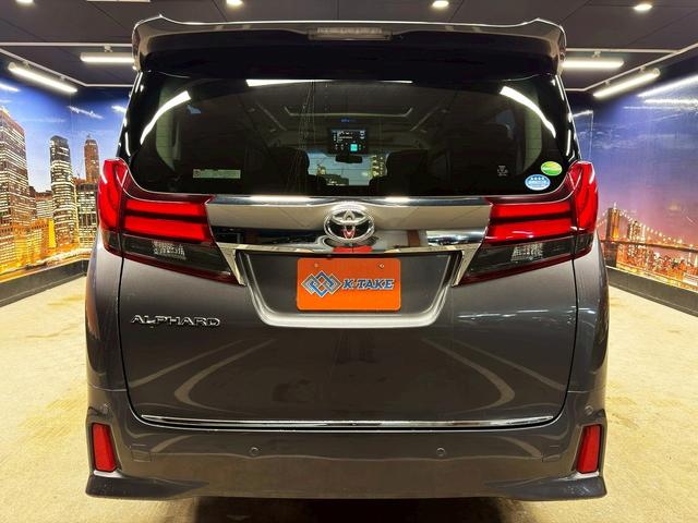 アルファード 2.5S Cパッケージ (禁煙車)(サンルーフ)(黒半革シート)(JBLサウンド)(両側パワスラ)(フリップダウンモニター)(純正SDナビ)(全周囲カメラ)(レーダークルーズ)(パワーシート)(ETC)(純正18インチAW)(31枚目)
