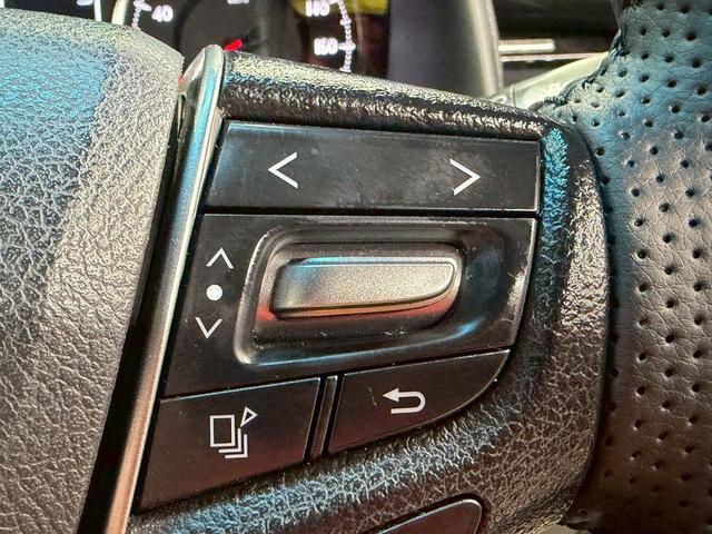 アルファード 2.5S Cパッケージ (禁煙車)(サンルーフ)(黒半革シート)(JBLサウンド)(両側パワスラ)(フリップダウンモニター)(純正SDナビ)(全周囲カメラ)(レーダークルーズ)(パワーシート)(ETC)(純正18インチAW)(41枚目)