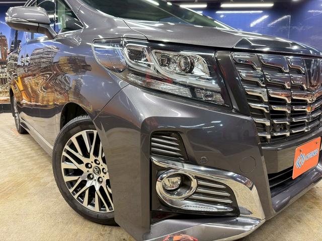アルファード 2.5S Cパッケージ (禁煙車)(サンルーフ)(黒半革シート)(JBLサウンド)(両側パワスラ)(フリップダウンモニター)(純正SDナビ)(全周囲カメラ)(レーダークルーズ)(パワーシート)(ETC)(純正18インチAW)(64枚目)