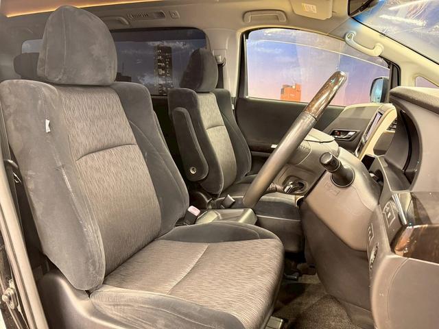 ヴェルファイア ２．４Ｚ　Ｇエディション　（両側パワースライド）（イクリプスＳＤナビ）（電動リアゲート）（シートメモリ）（パワーシート）（クリアランスソナー）（クルーズコントロール）（ビルトインＥＴＣ）（オットマン）（純正１８インチＡＷ）（20枚目）