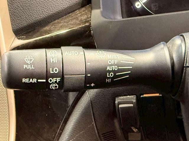 ヴェルファイア ２．４Ｚ　Ｇエディション　（両側パワースライド）（イクリプスＳＤナビ）（電動リアゲート）（シートメモリ）（パワーシート）（クリアランスソナー）（クルーズコントロール）（ビルトインＥＴＣ）（オットマン）（純正１８インチＡＷ）（44枚目）