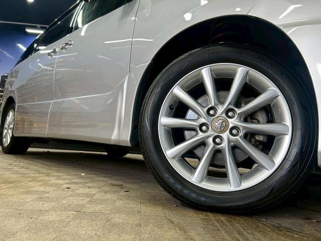 エスティマ ２．４アエラス　Ｇエディション　（禁煙車）（両側パワースライド）（フリップダウンモニター）（純正ＨＤＤナビ）（バックカメラ）（クルーズコントロール）（オットマン）（ＥＴＣ）（ＨＩＤヘッドライト）（フルセグ）（純正１７インチＡＷ）（17枚目）