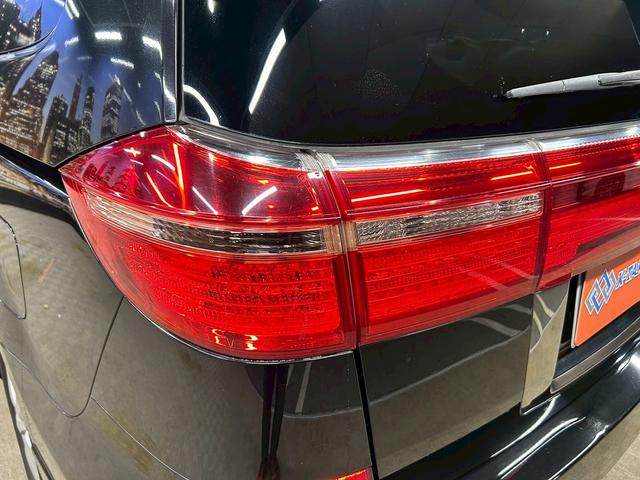 エリシオンプレステージ S HDDナビスペシャルパッケージ (禁煙車)(後期型)(黒ハーフレザーシート)(両側パワースライドドア)(純正HDDナビ)(バックカメラ)(ビルトインETC)(HIDヘッド)(CD&DVD再生可)(キーレスキー)(純正17インチAW)(39枚目)