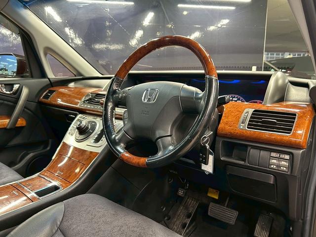 エリシオンプレステージ S HDDナビスペシャルパッケージ (禁煙車)(後期型)(黒ハーフレザーシート)(両側パワースライドドア)(純正HDDナビ)(バックカメラ)(ビルトインETC)(HIDヘッド)(CD&DVD再生可)(キーレスキー)(純正17インチAW)(52枚目)