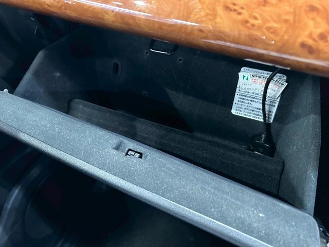 エリシオンプレステージ S HDDナビスペシャルパッケージ (禁煙車)(後期型)(黒ハーフレザーシート)(両側パワースライドドア)(純正HDDナビ)(バックカメラ)(ビルトインETC)(HIDヘッド)(CD&DVD再生可)(キーレスキー)(純正17インチAW)(61枚目)