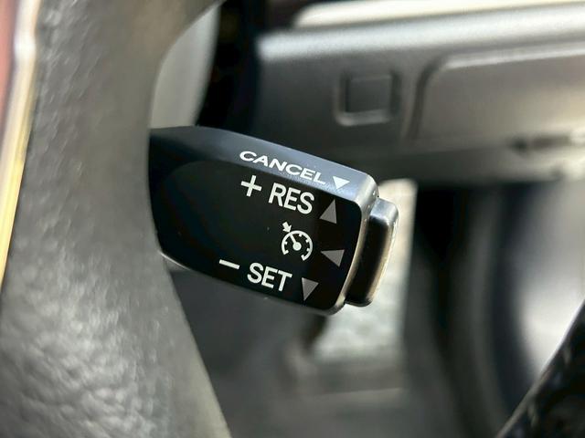 クラウンハイブリッド アスリートS (禁煙車)(後期型)(黒本革シート)(メーカーSDナビ)(バックカメラ)(クルーズコントロール)(パワーシート)(シートヒーター&クーラー)(TEIN車高調)(社外マフラー)(WORK20インチAW)(8枚目)