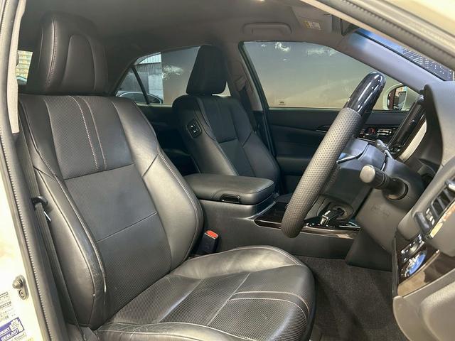 クラウンハイブリッド アスリートS (禁煙車)(後期型)(黒本革シート)(メーカーSDナビ)(バックカメラ)(クルーズコントロール)(パワーシート)(シートヒーター&クーラー)(TEIN車高調)(社外マフラー)(WORK20インチAW)(15枚目)