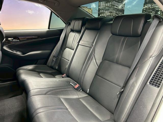クラウンハイブリッド アスリートS (禁煙車)(後期型)(黒本革シート)(メーカーSDナビ)(バックカメラ)(クルーズコントロール)(パワーシート)(シートヒーター&クーラー)(TEIN車高調)(社外マフラー)(WORK20インチAW)(28枚目)