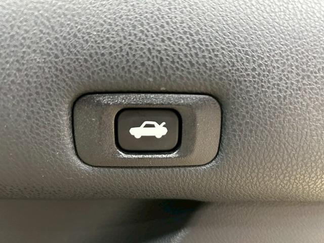 クラウンハイブリッド アスリートS (禁煙車)(後期型)(黒本革シート)(メーカーSDナビ)(バックカメラ)(クルーズコントロール)(パワーシート)(シートヒーター&クーラー)(TEIN車高調)(社外マフラー)(WORK20インチAW)(40枚目)