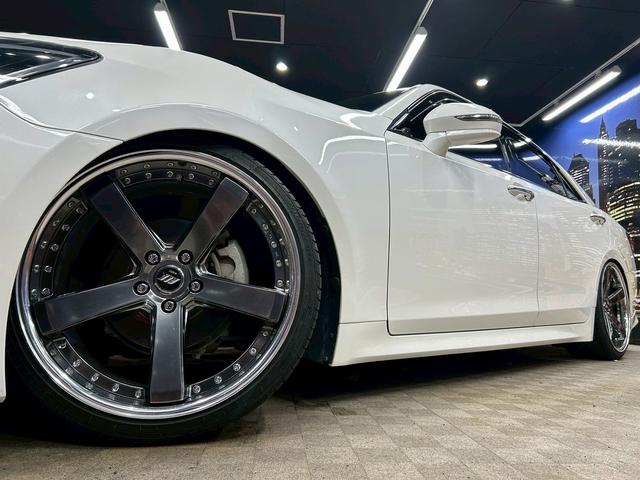 クラウンハイブリッド アスリートS (禁煙車)(後期型)(黒本革シート)(メーカーSDナビ)(バックカメラ)(クルーズコントロール)(パワーシート)(シートヒーター&クーラー)(TEIN車高調)(社外マフラー)(WORK20インチAW)(43枚目)