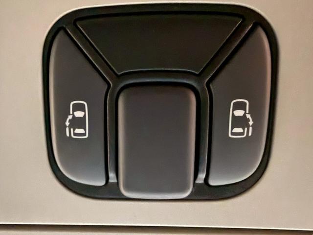 ヴェルファイア 3.5Z (禁煙車)(8人乗り)(両側パワースライドドア)(純正ナビ)(フリップダウンモニター)(クルーズコントロール)(バックカメラ)(ビルトインETC)(MTモード)(スマートキー)(社外19インチAW)(9枚目)