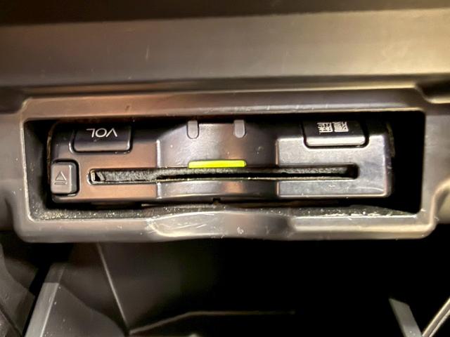 ヴェルファイア 3.5Z (禁煙車)(8人乗り)(両側パワースライドドア)(純正ナビ)(フリップダウンモニター)(クルーズコントロール)(バックカメラ)(ビルトインETC)(MTモード)(スマートキー)(社外19インチAW)(12枚目)