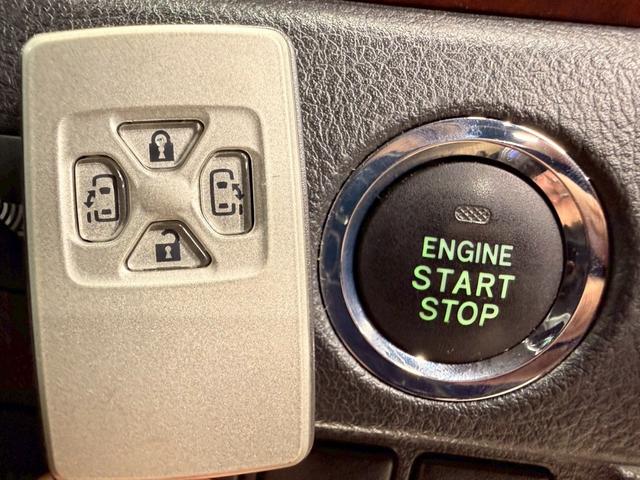 ヴェルファイア 3.5Z (禁煙車)(8人乗り)(両側パワースライドドア)(純正ナビ)(フリップダウンモニター)(クルーズコントロール)(バックカメラ)(ビルトインETC)(MTモード)(スマートキー)(社外19インチAW)(13枚目)