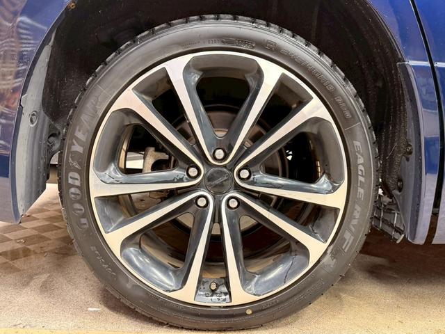 ヴェルファイア 3.5Z (禁煙車)(8人乗り)(両側パワースライドドア)(純正ナビ)(フリップダウンモニター)(クルーズコントロール)(バックカメラ)(ビルトインETC)(MTモード)(スマートキー)(社外19インチAW)(34枚目)