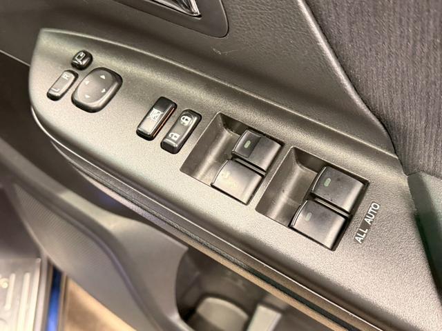 ヴェルファイア 3.5Z (禁煙車)(8人乗り)(両側パワースライドドア)(純正ナビ)(フリップダウンモニター)(クルーズコントロール)(バックカメラ)(ビルトインETC)(MTモード)(スマートキー)(社外19インチAW)(56枚目)