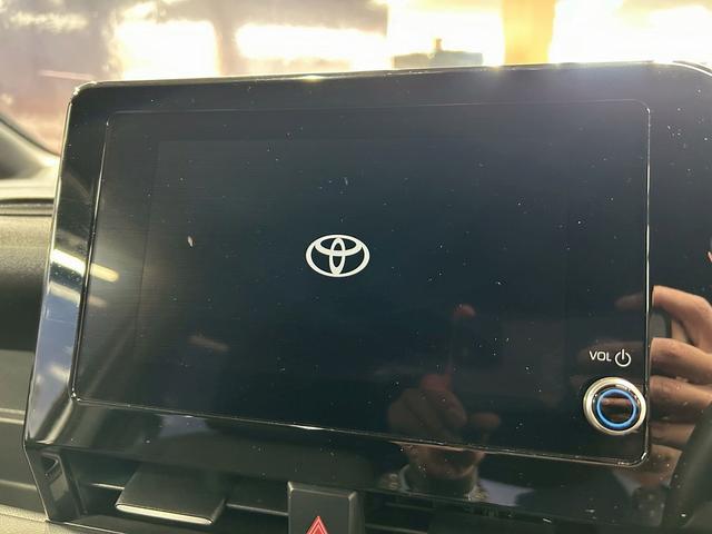 ノア S-G トヨタセーフティーセンス(禁煙車)(8人乗り)(両側パワースライド)(メーカーディスプレイオーディオ)(ETC)(コーナーセンサ)(レーダークルーズコントロール)(バックカメラ)(純正16インチAW)(6枚目)