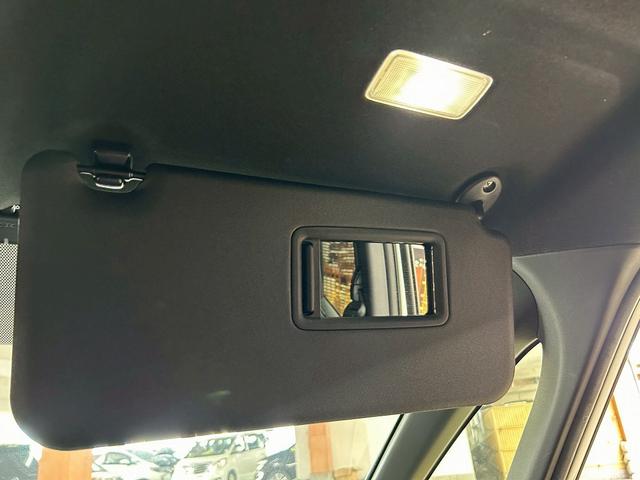 ノア S-G トヨタセーフティーセンス(禁煙車)(8人乗り)(両側パワースライド)(メーカーディスプレイオーディオ)(ETC)(コーナーセンサ)(レーダークルーズコントロール)(バックカメラ)(純正16インチAW)(29枚目)