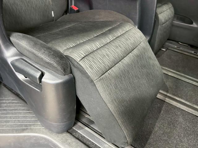 アルファード 240S Cパッケージ (禁煙車)(後期型)(両側パワースライドドア)(純正ナビ)(フリップダウンモニター)(クルーズコントロール)(パワーシート)(パワーバックドア)(バックカメラ)(ETC)(純正18インチAW)(59枚目)