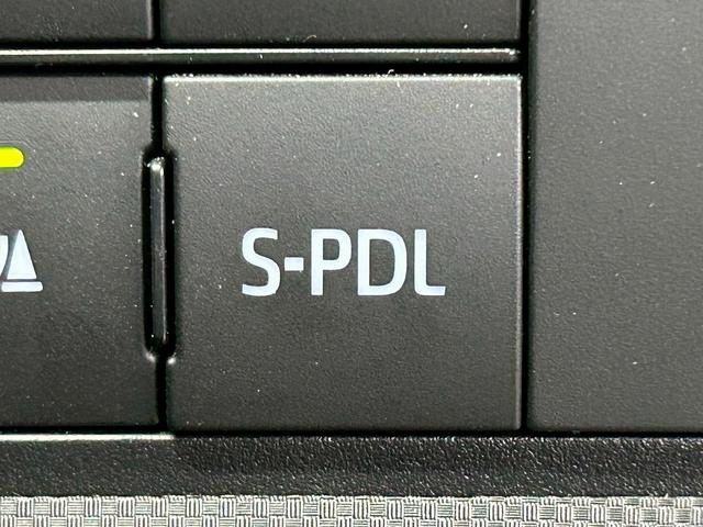 ロッキー プレミアムＧ　ＨＥＶ　（禁煙車）（ワンオーナー）（黒半革シート）（ケンウッドナビ）（全周囲カメラ）（レーダークルーズ）（シートヒーター）（コーナーセンサー（ビルトインＥＴＣ）（Ｂｌｕｅｔｏｏｔｈ対応）（純正１６インチＡＷ）（29枚目）