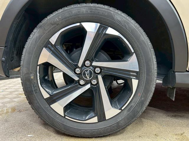 ロッキー プレミアムＧ　ＨＥＶ　（禁煙車）（ワンオーナー）（黒半革シート）（ケンウッドナビ）（全周囲カメラ）（レーダークルーズ）（シートヒーター）（コーナーセンサー（ビルトインＥＴＣ）（Ｂｌｕｅｔｏｏｔｈ対応）（純正１６インチＡＷ）（59枚目）