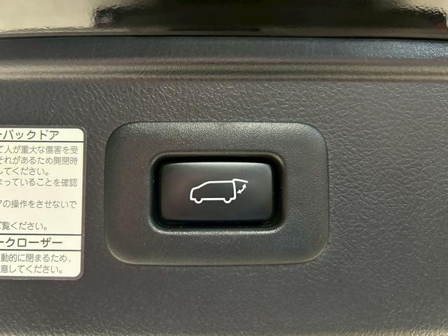 アルファード 2.5S Cパッケージ トヨタセーフティーセンス(禁煙車)(黒半革)(サンルーフ)(両側パワースライドドア)(純正ナビ)(レーダークルーズ)(パワーシート)(パワーバックドア)(バックカメラ)(ETC)(純正18インチAW)(13枚目)