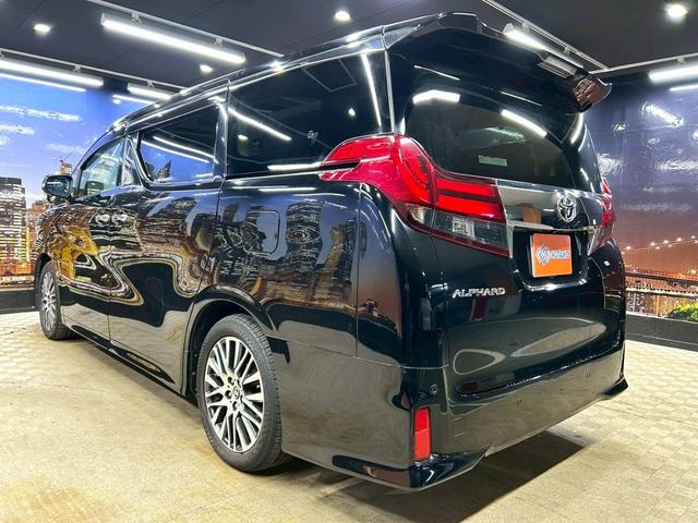 アルファード 2.5S Cパッケージ トヨタセーフティーセンス(禁煙車)(黒半革)(サンルーフ)(両側パワースライドドア)(純正ナビ)(レーダークルーズ)(パワーシート)(パワーバックドア)(バックカメラ)(ETC)(純正18インチAW)(31枚目)