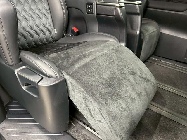 アルファード 2.5S Cパッケージ トヨタセーフティーセンス(禁煙車)(黒半革)(サンルーフ)(両側パワースライドドア)(純正ナビ)(レーダークルーズ)(パワーシート)(パワーバックドア)(バックカメラ)(ETC)(純正18インチAW)(57枚目)