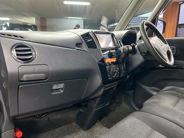 パレットSW XS (パワースライドドア)(ETC)(両側スライドドア)(スマートキー&プッシュスタート)(ドアバイザー)(オートライト)(盗難防止システム)(フォグライト)(ハロゲン)(純正14インチAW)(24枚目)