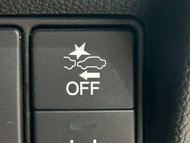 ステップワゴンスパーダ スパーダハイブリッドG・EXホンダセンシングブラスタ (禁煙車)(後期型)(黒半革シート)(後席モニター)(両側パワスラ)(純正ナビ)(バックカメラ)(レーダークルーズ)(シートヒーター)(ビルトインETC)(LEDヘッドライト)(純正16AW)(13枚目)