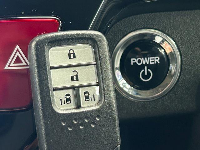 ステップワゴンスパーダ スパーダハイブリッドG・EXホンダセンシングブラスタ (禁煙車)(後期型)(黒半革シート)(後席モニター)(両側パワスラ)(純正ナビ)(バックカメラ)(レーダークルーズ)(シートヒーター)(ビルトインETC)(LEDヘッドライト)(純正16AW)(15枚目)