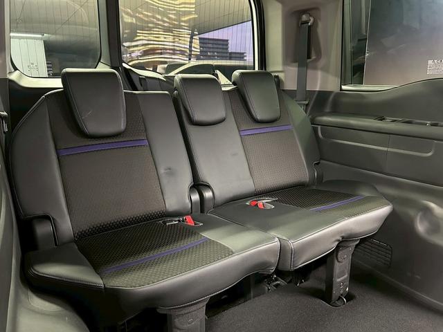 ステップワゴンスパーダ スパーダハイブリッドG・EXホンダセンシングブラスタ (禁煙車)(後期型)(黒半革シート)(後席モニター)(両側パワスラ)(純正ナビ)(バックカメラ)(レーダークルーズ)(シートヒーター)(ビルトインETC)(LEDヘッドライト)(純正16AW)(24枚目)