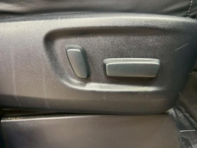 アルファード 2.5S Cパッケージ トヨタセーフティーセンス(禁煙車)(黒半革)(両側パワースライドドア)(純正ナビ)(レーダークルーズ)(パワーシート)(シートメモリ)(電動リアゲート)(バックカメラ)(ETC)(純正18インチAW)(13枚目)