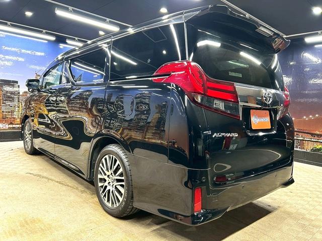 アルファード 2.5S Cパッケージ トヨタセーフティーセンス(禁煙車)(黒半革)(両側パワースライドドア)(純正ナビ)(レーダークルーズ)(パワーシート)(シートメモリ)(電動リアゲート)(バックカメラ)(ETC)(純正18インチAW)(30枚目)