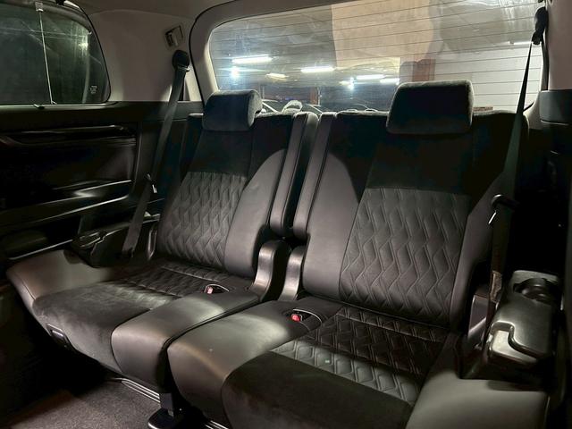 アルファード 2.5S Cパッケージ トヨタセーフティーセンス(禁煙車)(黒半革)(両側パワースライドドア)(純正ナビ)(レーダークルーズ)(パワーシート)(シートメモリ)(電動リアゲート)(バックカメラ)(ETC)(純正18インチAW)(37枚目)