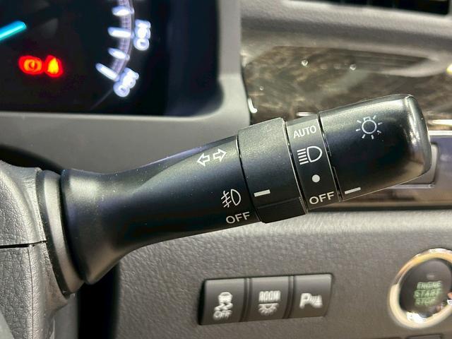 ヴェルファイア 2.4Z Gエディション (禁煙車)(後期型)(TRDエアロ)(両側パワスラ)(アルパインナビ)(バックカメラ)(クルーズコントロール)(シートメモリ)(コーナーセンサー)(純正ETC)(オットマン)(HID)(純正18AW)(47枚目)