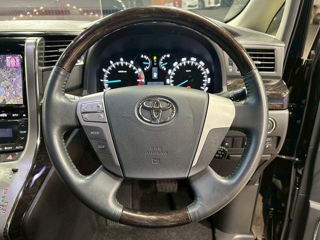 ヴェルファイア 2.4Z Gエディション (禁煙車)(後期型)(TRDエアロ)(両側パワスラ)(アルパインナビ)(バックカメラ)(クルーズコントロール)(シートメモリ)(コーナーセンサー)(純正ETC)(オットマン)(HID)(純正18AW)(50枚目)